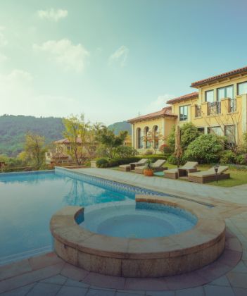 Homes For Sale With Pool