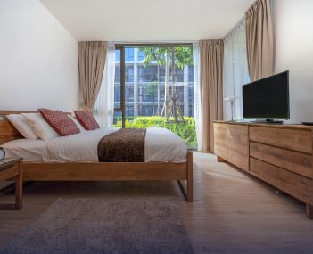 Homes With Detached Guest House For Sale